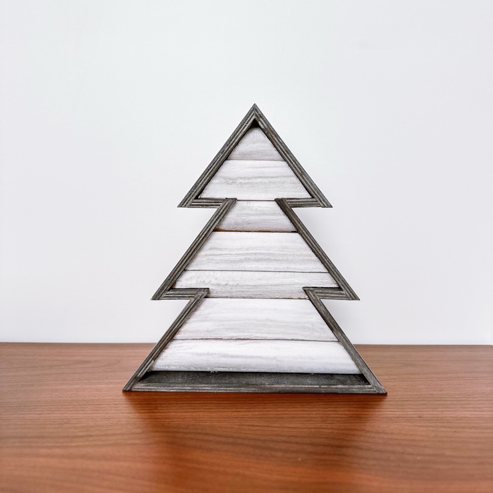 Rustic Wooden Christmas Tree Decor